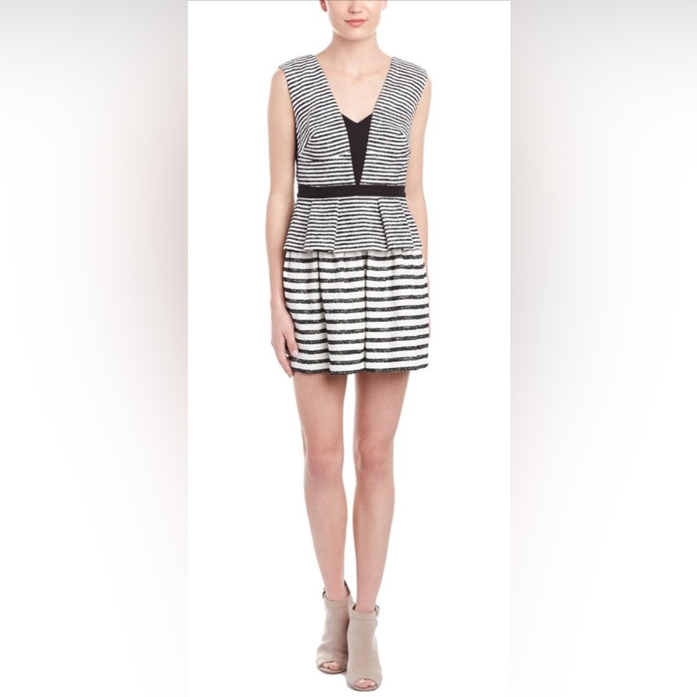BCBGMaxazriaWomens Piper Striped V-neck dress with Peplum Size 08